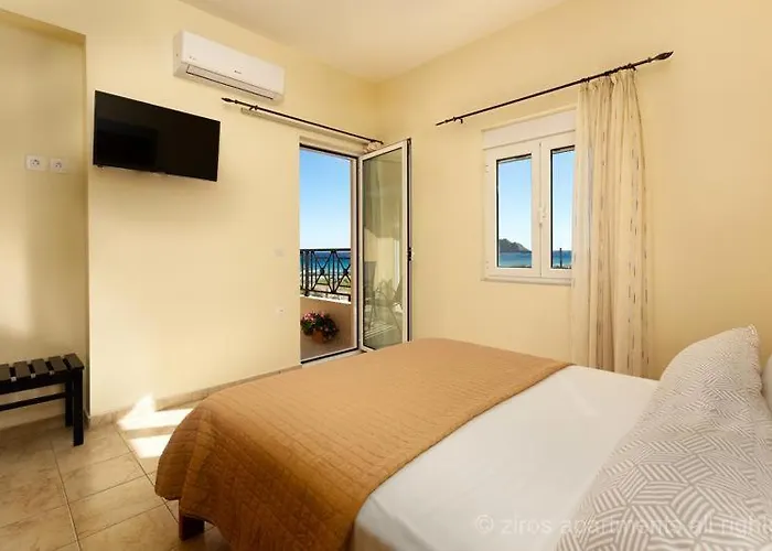 Ziros Apts Xerokampos
